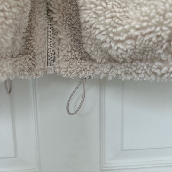 H&M Padded Teddy Bear Jacket Cropped Medium Light Beige - Picture 8 of 12